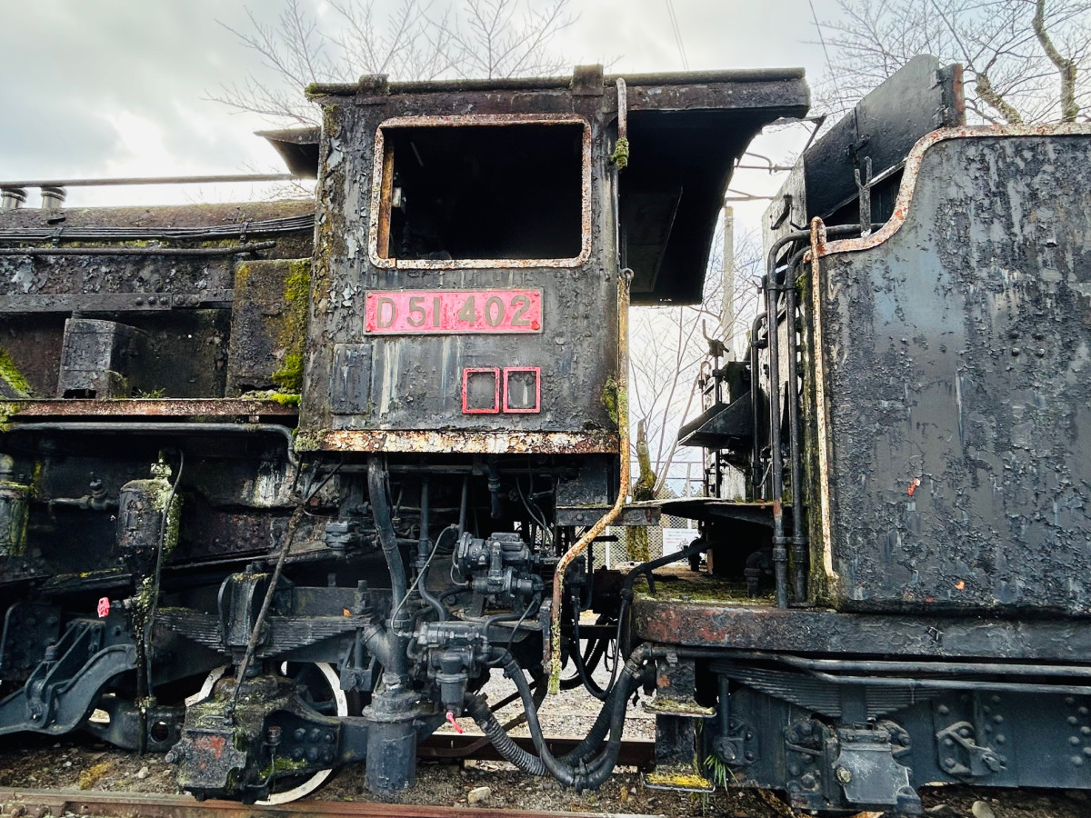 扇町公園に保存の蒸気機関車D51 - 飯田経済新聞