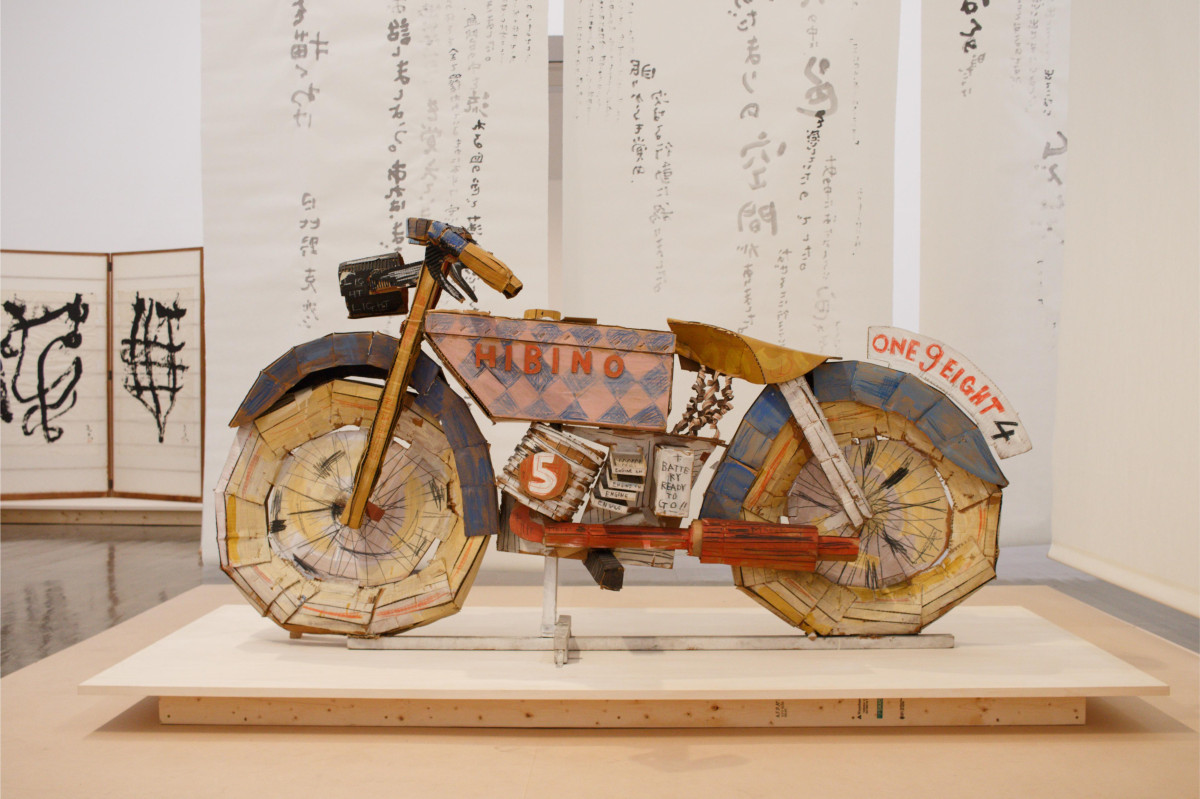 第1章では1980年代の日比野さんの代名詞でもあるダンボール作品を展示