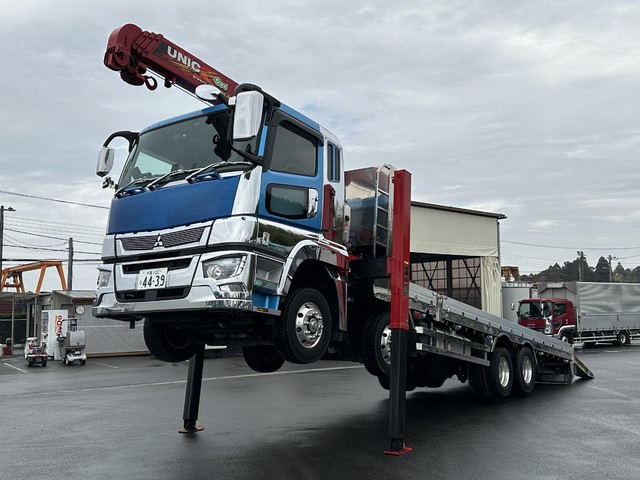 三菱ふそう | 中古トラック販売/買取/レンタルの栗山自動車グループ