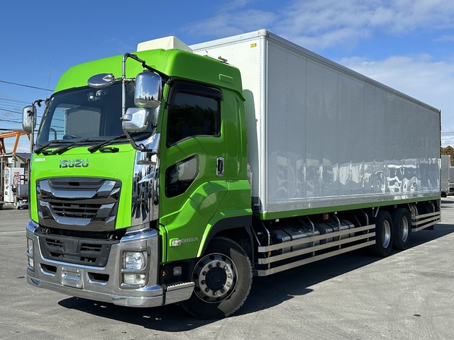 ファイブスターギガ | 中古トラック販売/買取/レンタルの栗山自動車