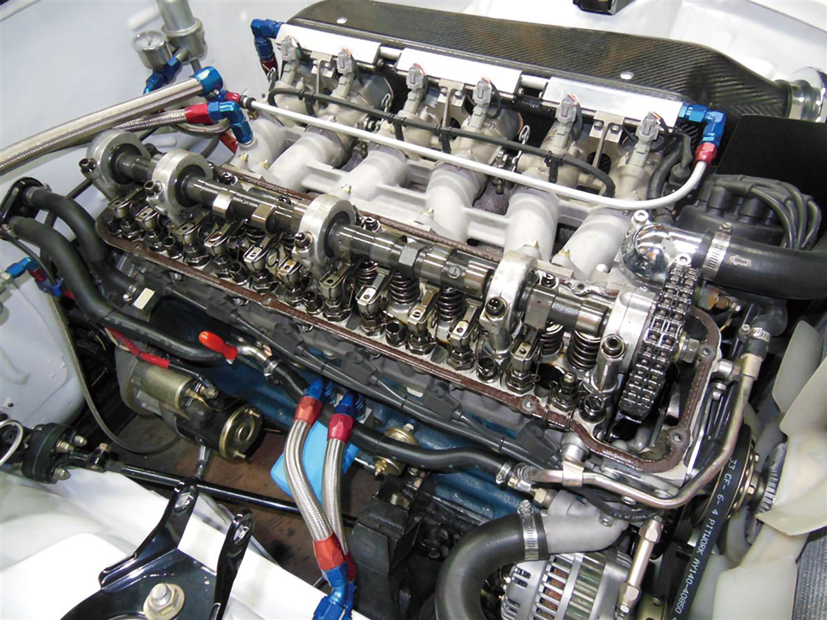 自分で組んだエンジンで、最高出力377ps、最大トルク40.0kg‐mを達成