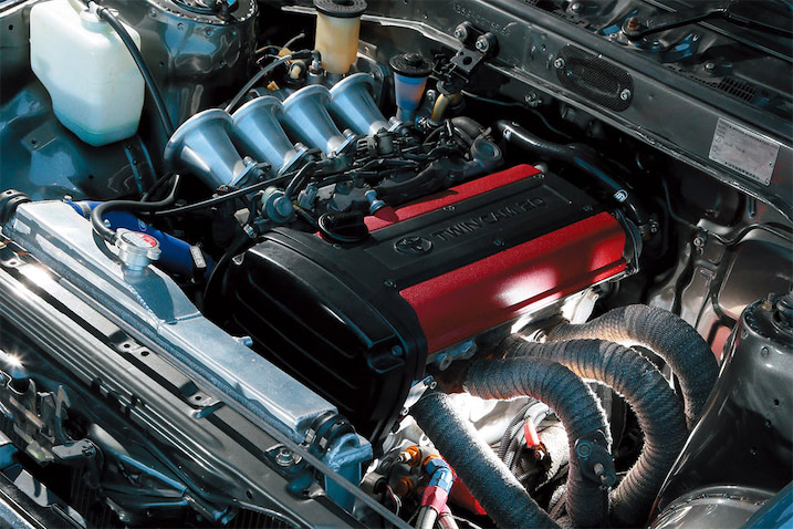 16バルブ4A-G型をはるかに上回る低回転トルク！ AE111用20バルブを搭載