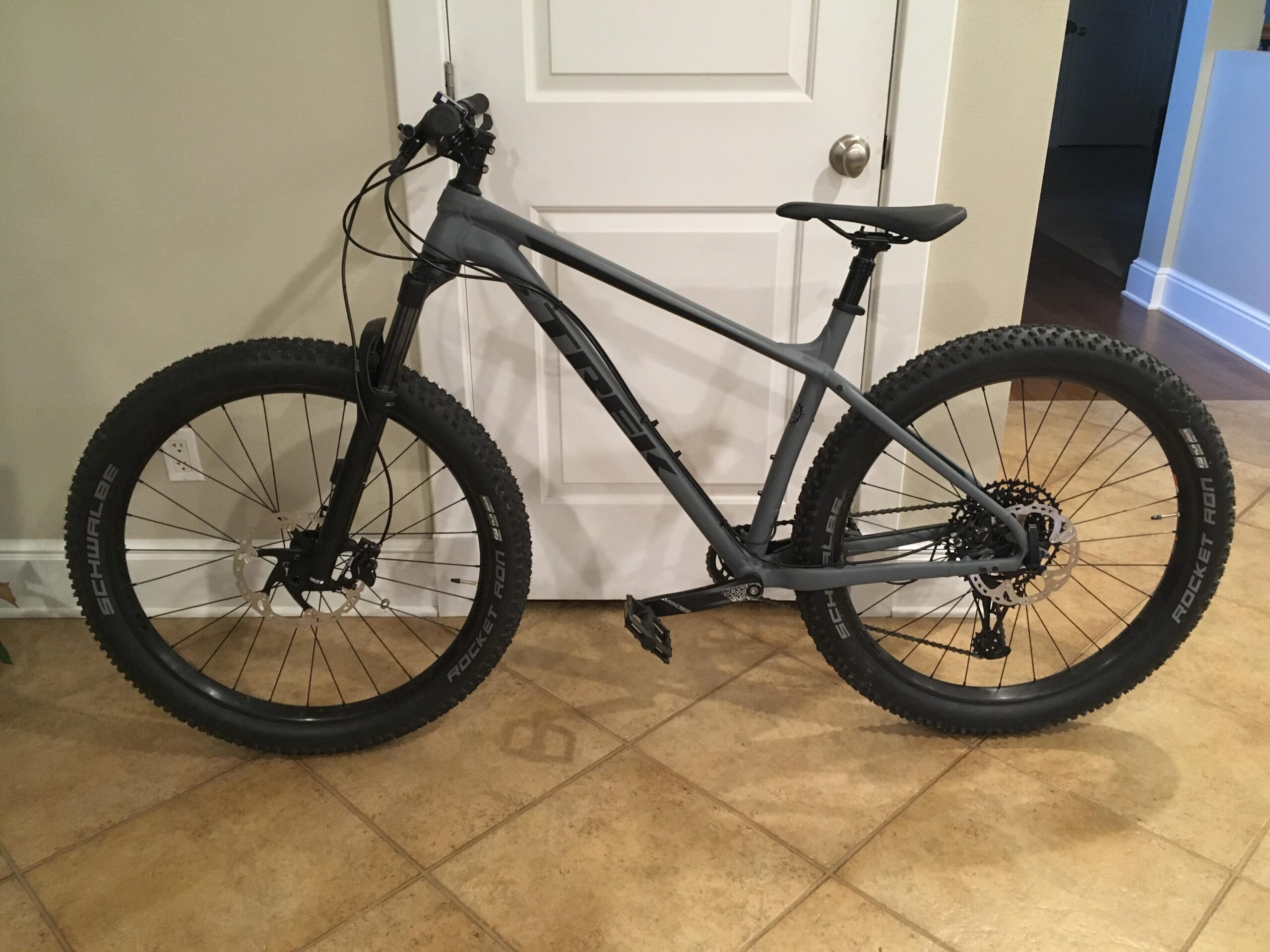 Trek Roscoe 8 Photos