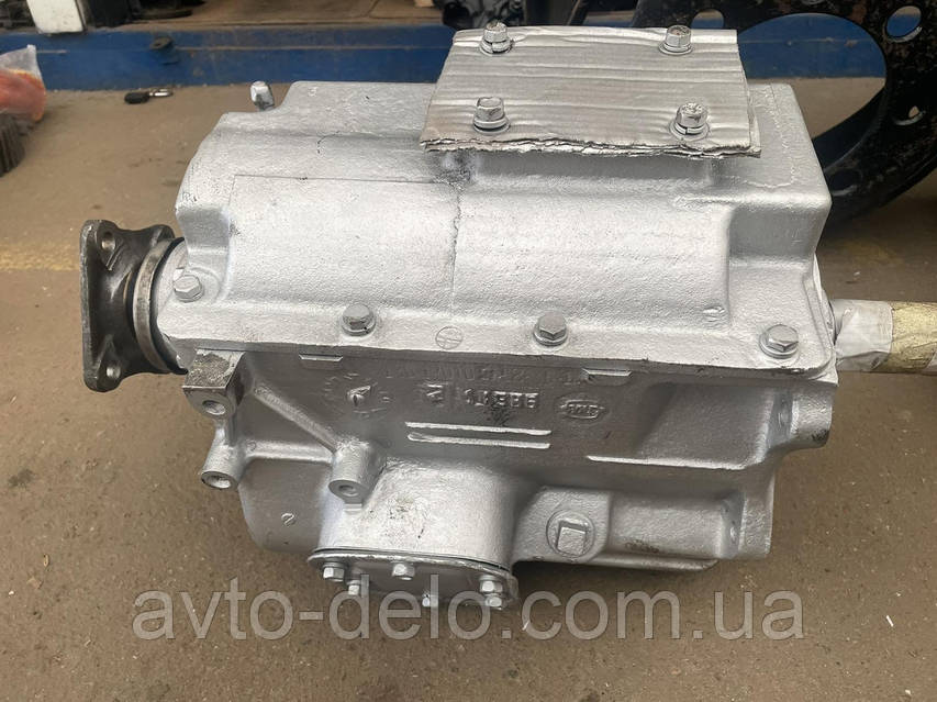 4388052092_w1280_h640_korobka-