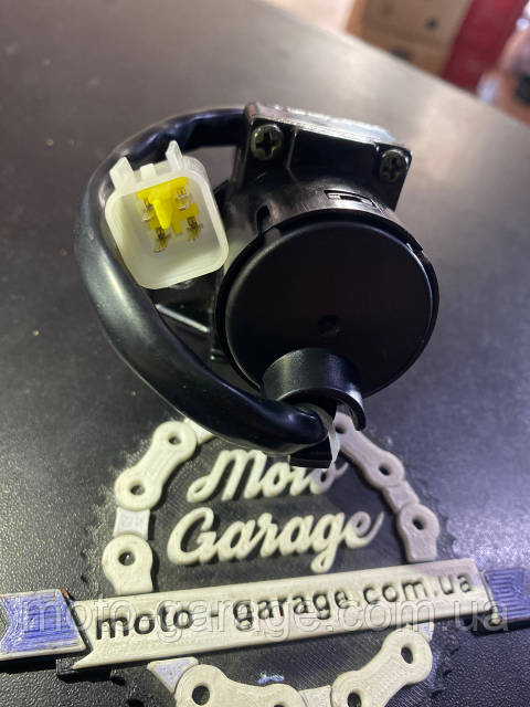 Замок запалювання та кришка бака Geon X-Road Light 200/250