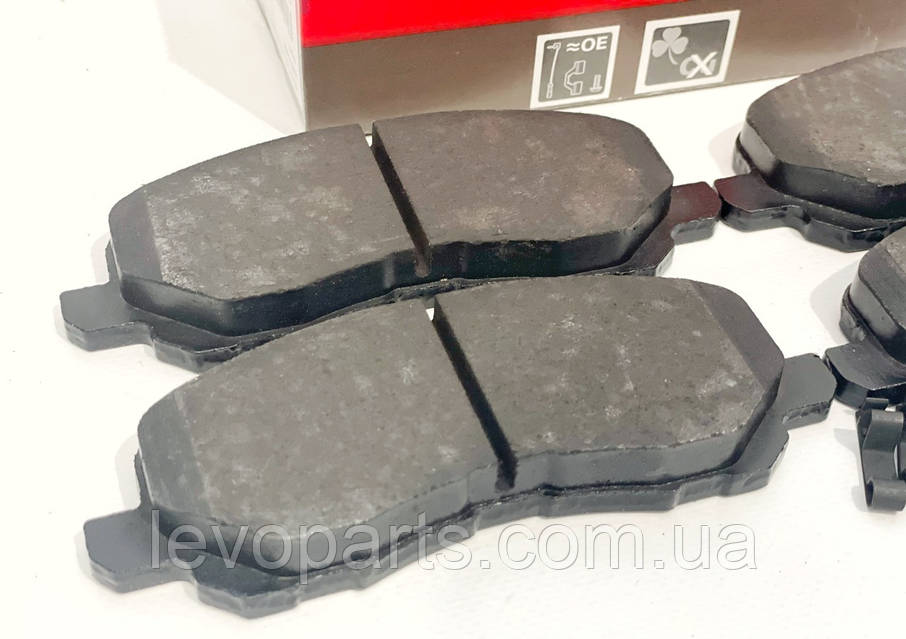 Тормозные колодки передние Mitsubishi Lancer (Митсубиси Лансер) 9