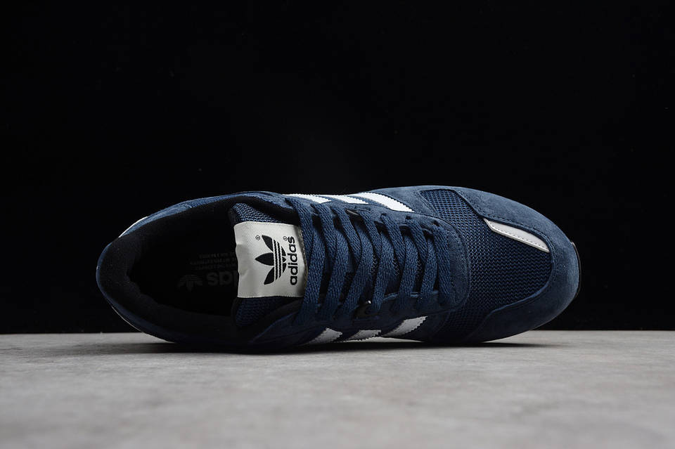 Купить Кроссовки мужские Adidas ZX 700 / ADM-3623 в