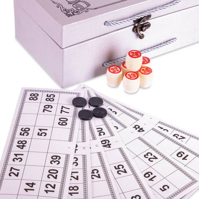 3004942934_w1280_h640_nastolna