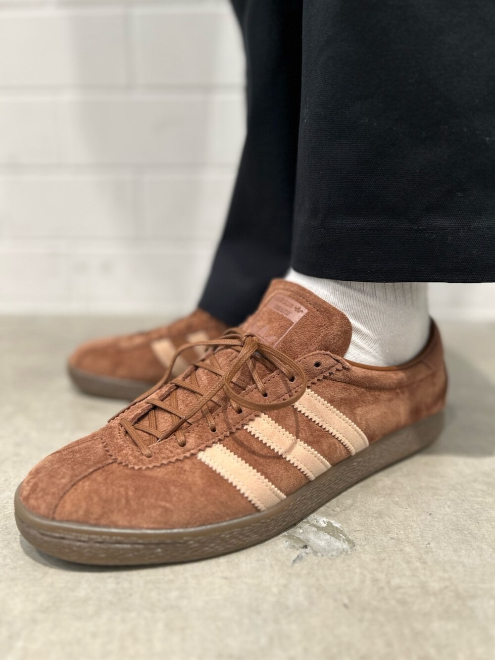 タバコ FOR フリークス ストア / TOBACCO FOR FREAKS STORE、アディ