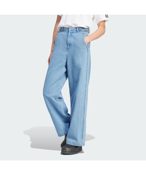 adidas（アディダス）の「KSENIASCHNAIDER スリーストライプス