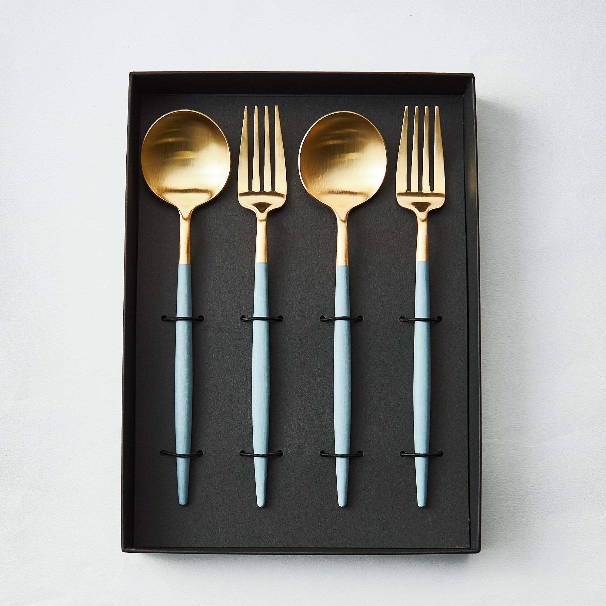 クチポール】ムーン マットシャンパンゴールド ディナーペア4本セット