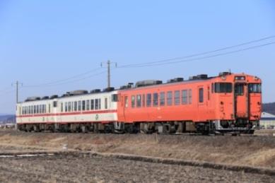 八戸線 キハ40系定期列車 営業運転終了（2018年3月16日） - 鉄道コム