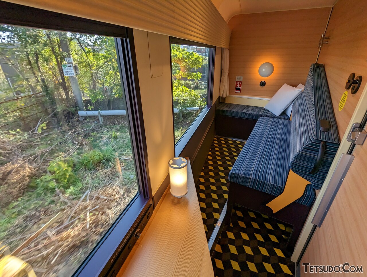 普通列車に抜かれる特急、WEST EXPRESS 銀河の紀南コースでゆらり旅