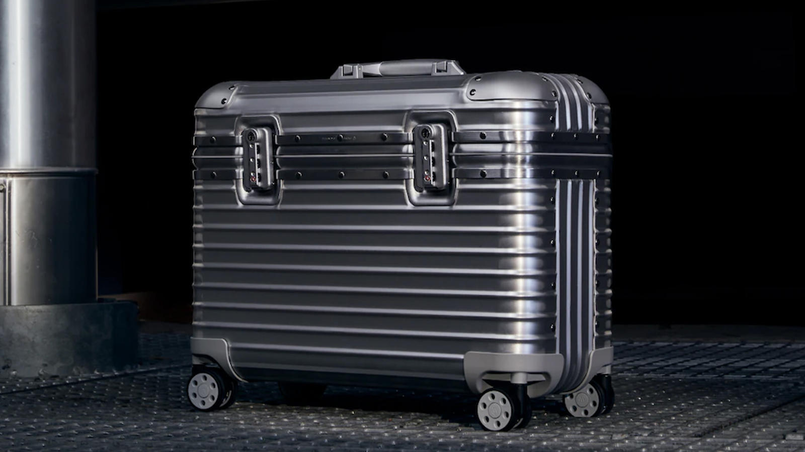 Presenting Rimowa's Original Pilot Case - IMBOLDN