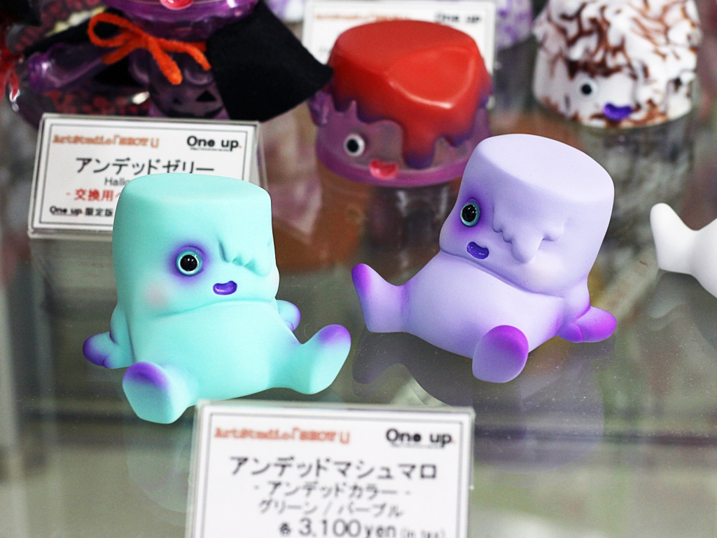 Art Studio「SHOT！」さんより ハロウィン仕様のゾンベアー