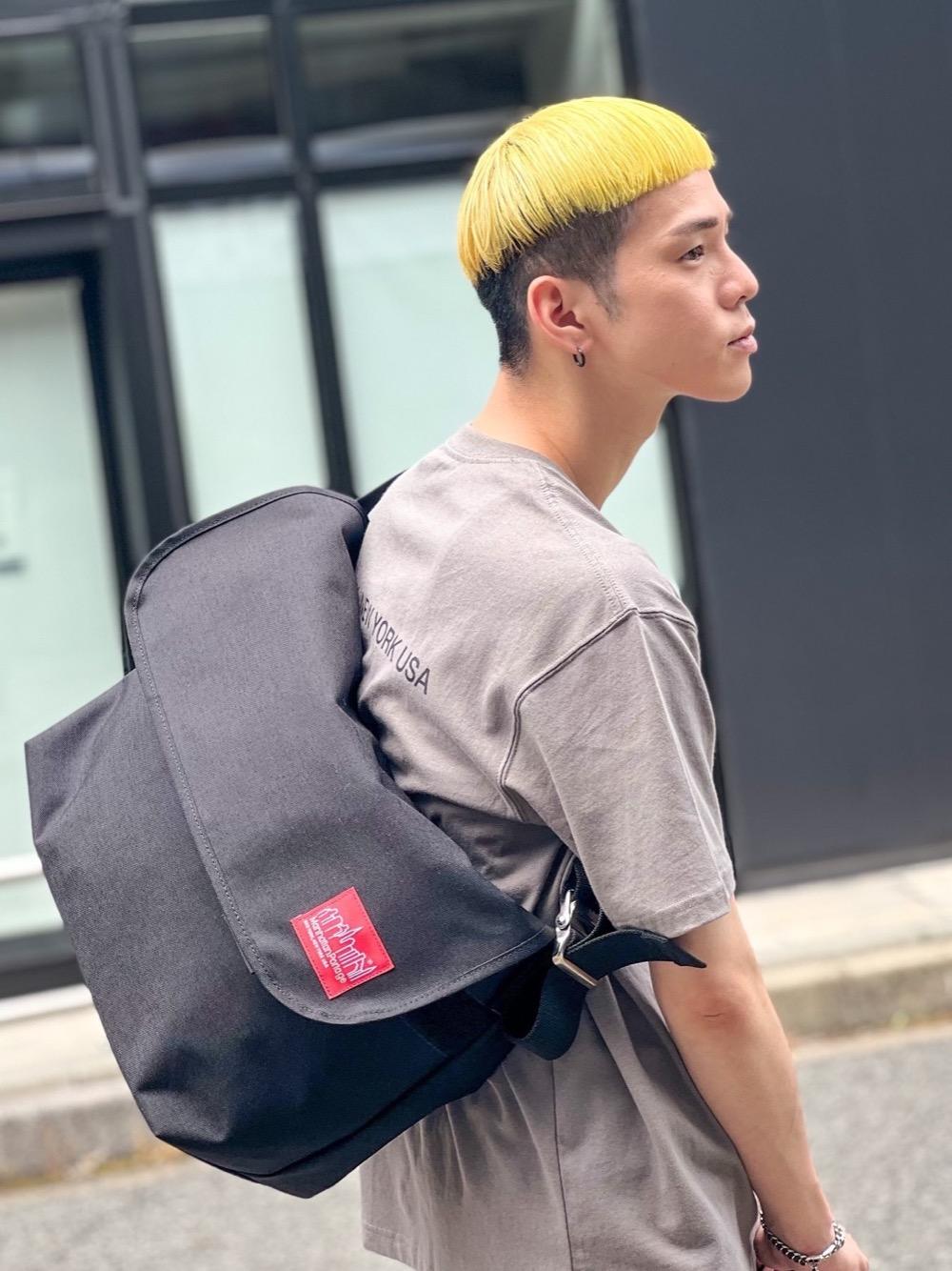 Vintage Messenger Bag＋Short Sleeve Print T-Shirt | NaOkI