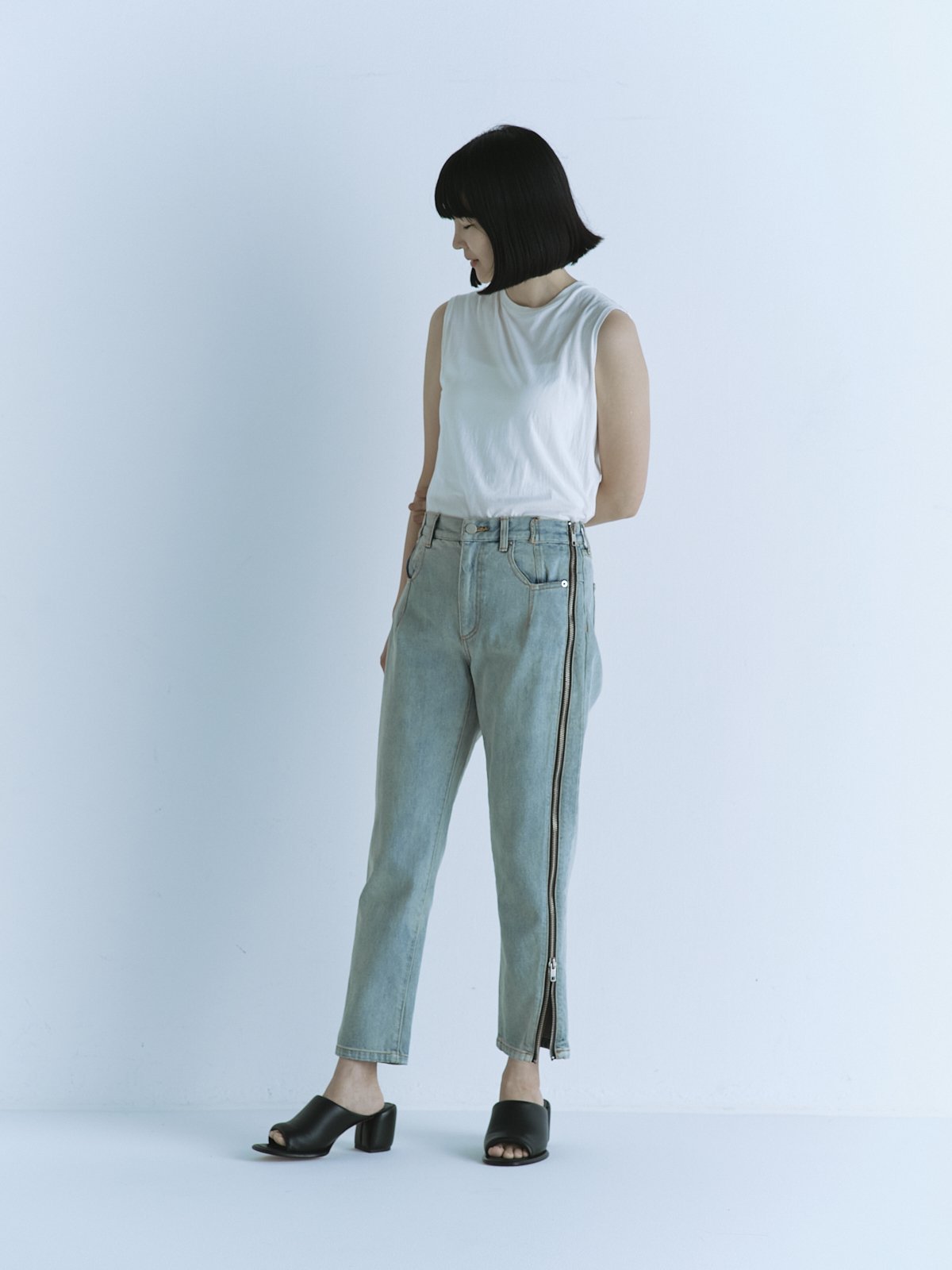 人気スタイリストが【3.1 フィリップ リム】をリアル試着！ 大人が