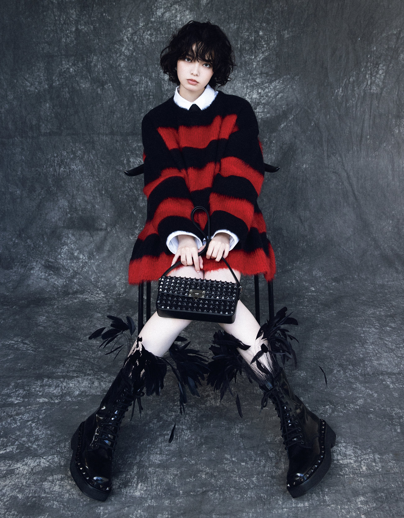 VALENTINOのネオ・フォーマル考 平手友梨奈ブラックタイの美学