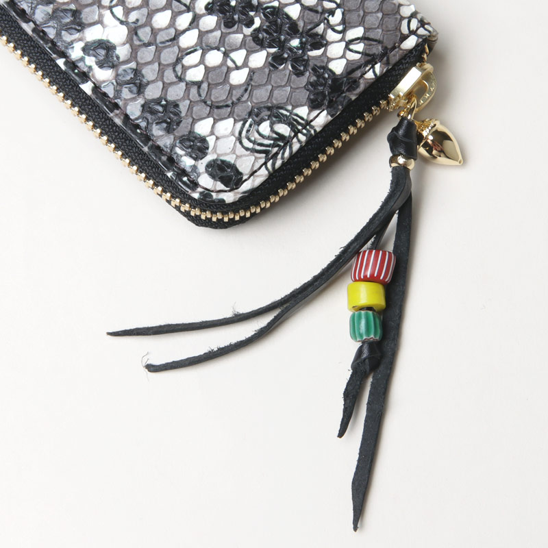 BRU NA BOINNE (ブルーナボイン) ルーラブーラダイヤモンドパイソン