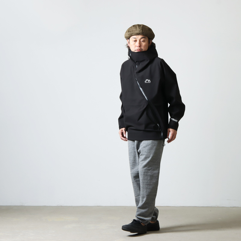 COMFY OUTDOOR GARMENT (コムフィアウトドアガーメント) SLASH SHELL
