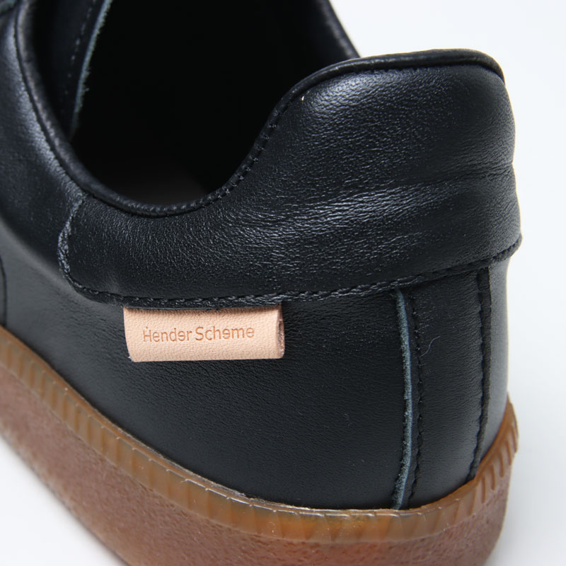 Hender Scheme (エンダースキーマ) citizen trainer / シチズントレーナー