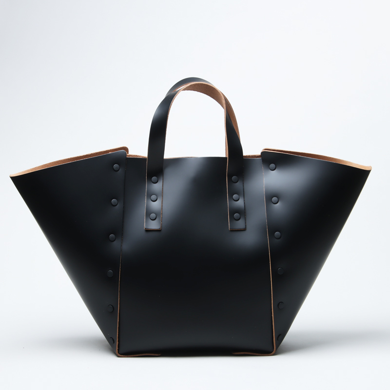 Hender Scheme (エンダースキーマ) assemble hand bag wide M