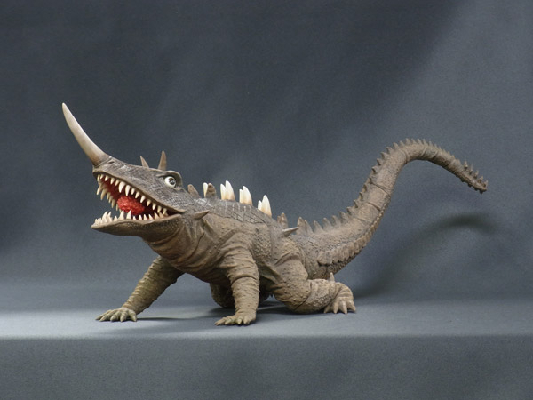 大怪獣シリーズ 大映特撮編 バルゴン 完成品フィギュア（一部組立て式