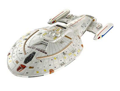 スタートレック 1/670 NCC-74656 U.S.S ヴォイジャー プラモデル