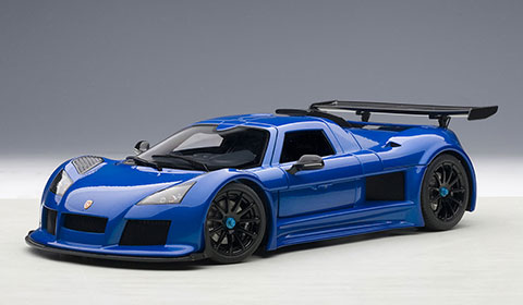 シグネチャーシリーズ 1/18 グンペルト アポロ S (ブルー)[オート