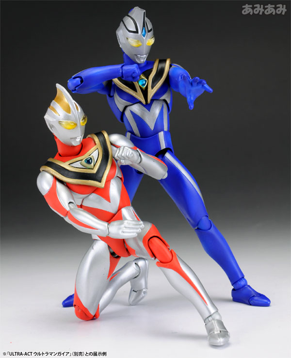 ULTRA-ACT ウルトラマンアグル(V2) アクションフィギュア