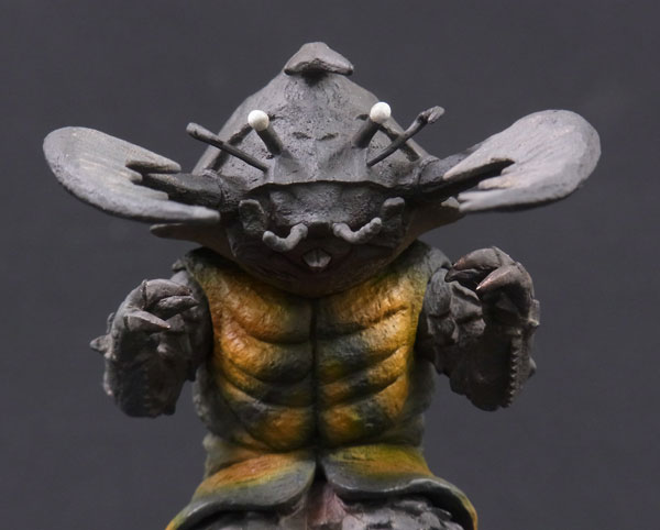 怪獣ミュージアム アントラー 完成品フィギュア 『ウルトラマン』より