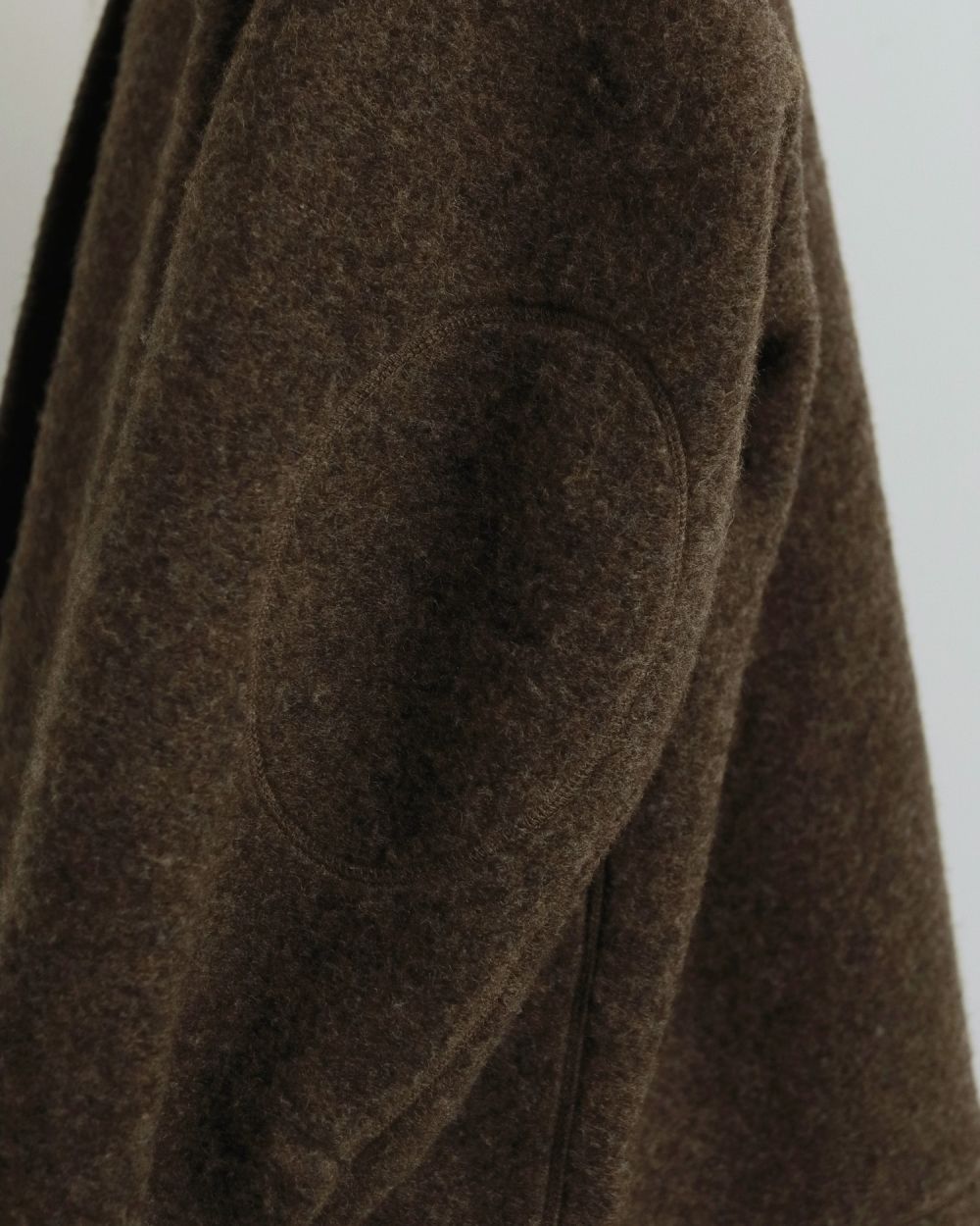 ànuke online store（アンヌーク） / Sliver Zip BlouzonSliver Zip