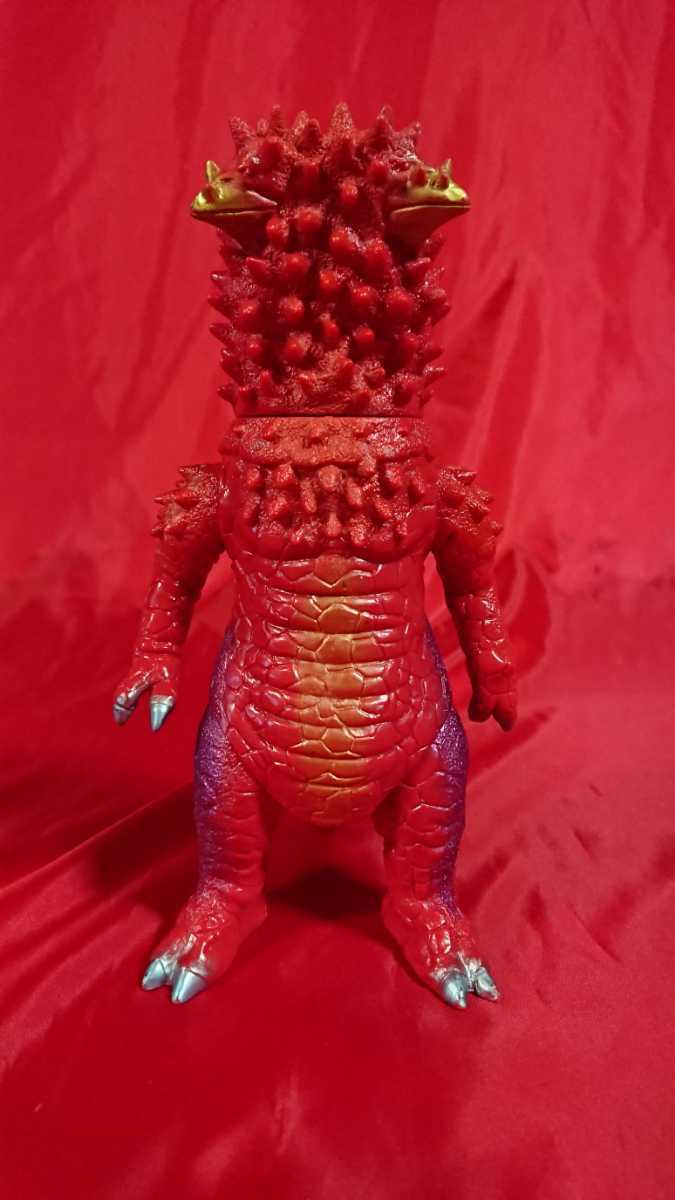 円谷コミュニケーションズ ソフビシリーズ 怪獣郷 ウルトラセブン 双頭