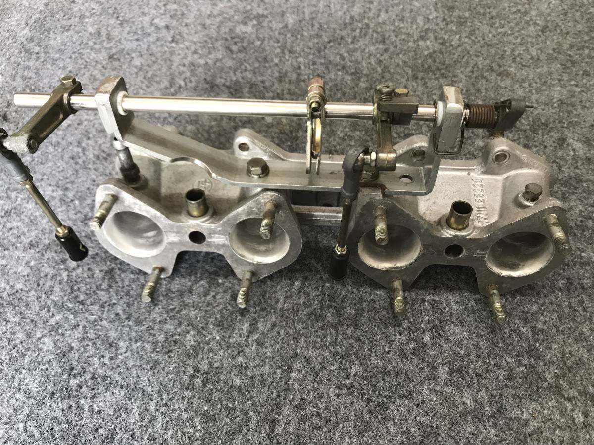 トヨタ 2T－G用インテークマニホールド インマニ SOLEX インテーク