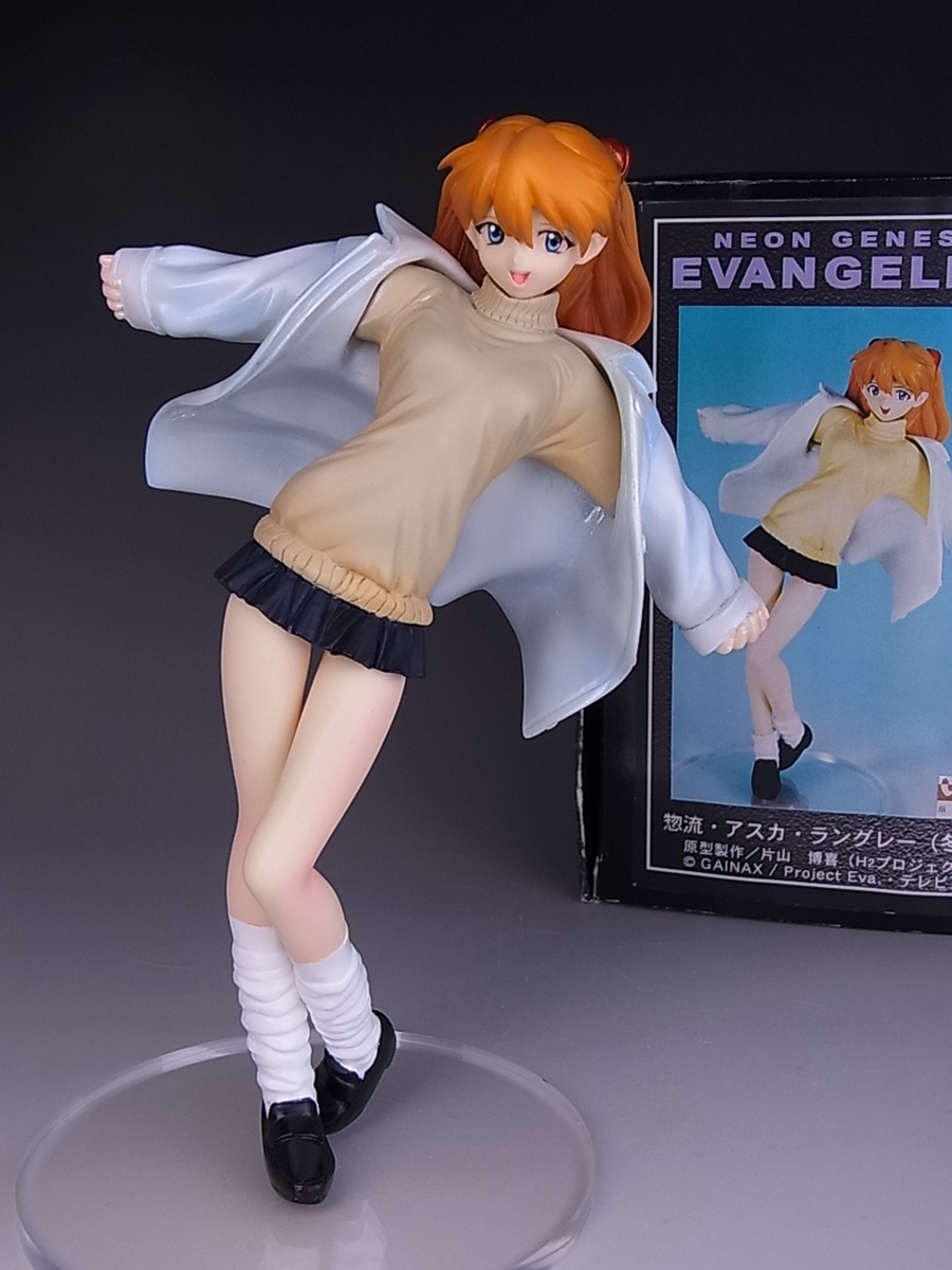 惣流・アスカラングレー 冬服 改造ルーズソックス □塗装完成品