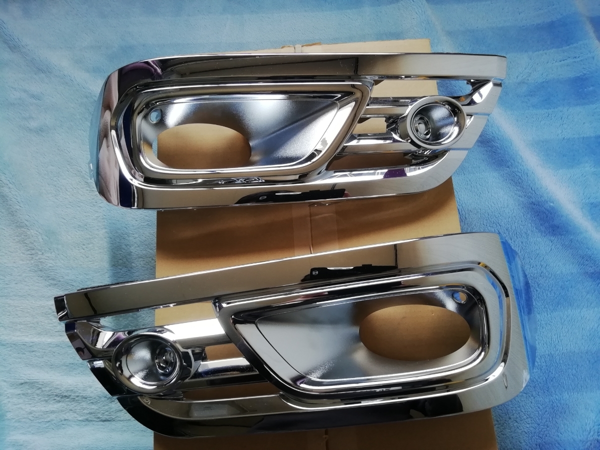 ステップワゴンrk5 純正メッキフォグガーニッシュ RK5 ステップワゴン