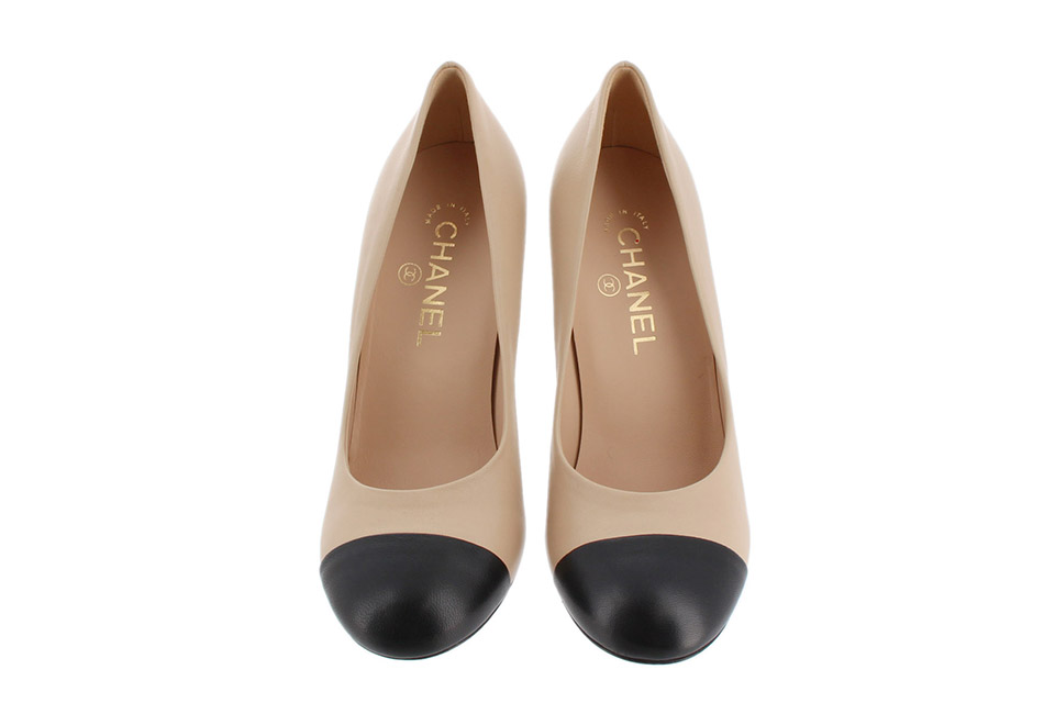 パンプス パールモチーフ ベージュ/黒 #37C 未使用 セール品