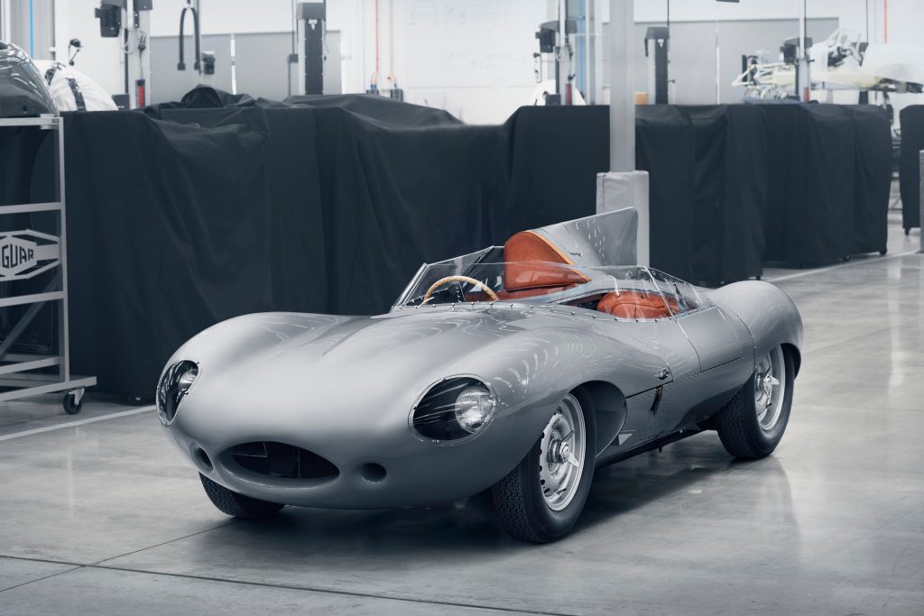 ジャガー ルマンで成功収めた「Cタイプ/Dタイプ」再現モデルが日本上陸