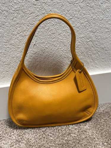 Vintage coach yellow ergo - Gem