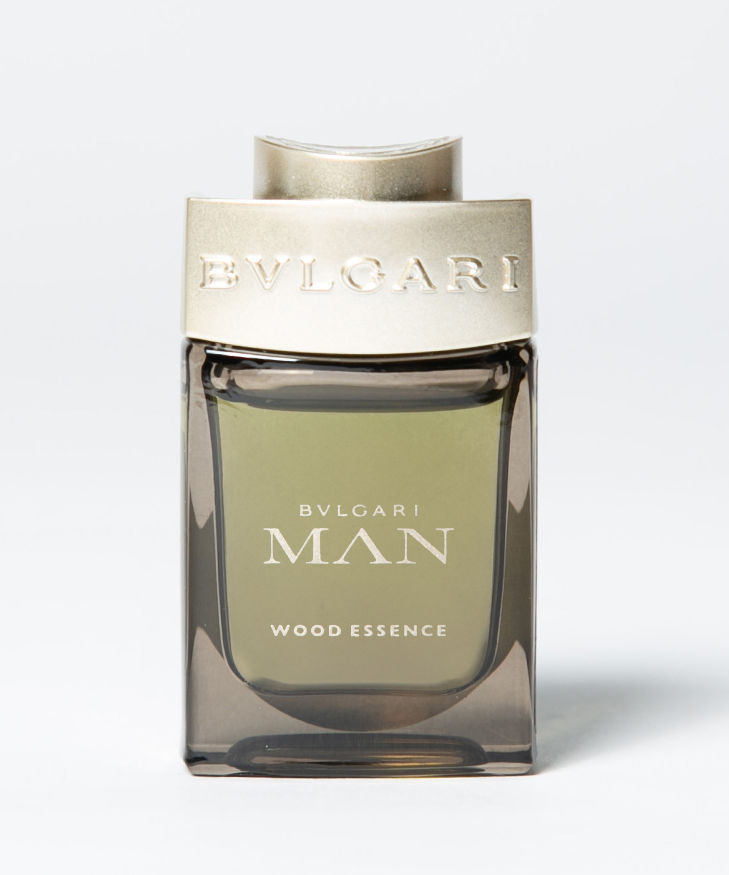 ブルガリ BVLGARI MAN WOOD ESSENCE マン ウッド エッセンス