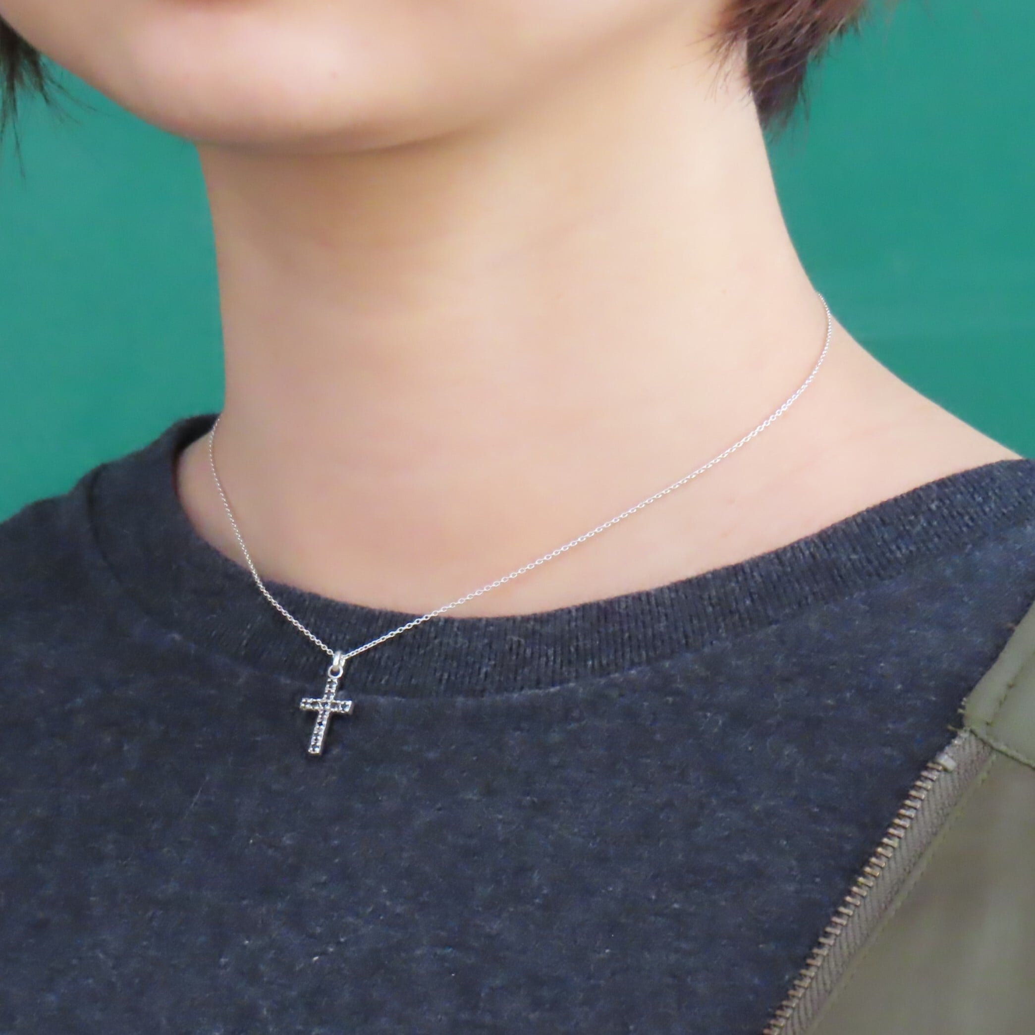 クロスネックレス シルバー925 ブラック 黒 キュービックジルコニア