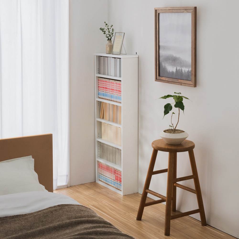 細かな棚調節で効率収納できる スマート薄型本棚 ロータイプ 高さ117cm