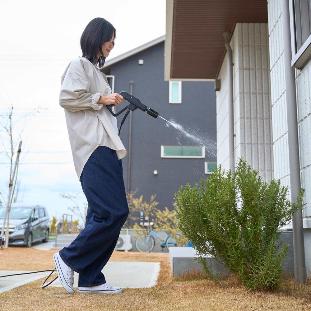 コードレス高圧洗浄機 アクアインパクト 通販 - ディノス