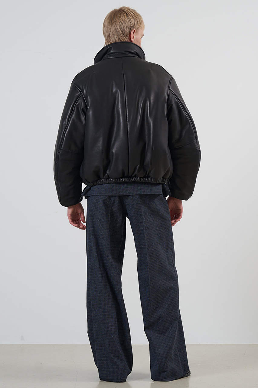 YOKE/ヨーク｜独自のデザインと素材感が際立つ「ヨーク」のレザー