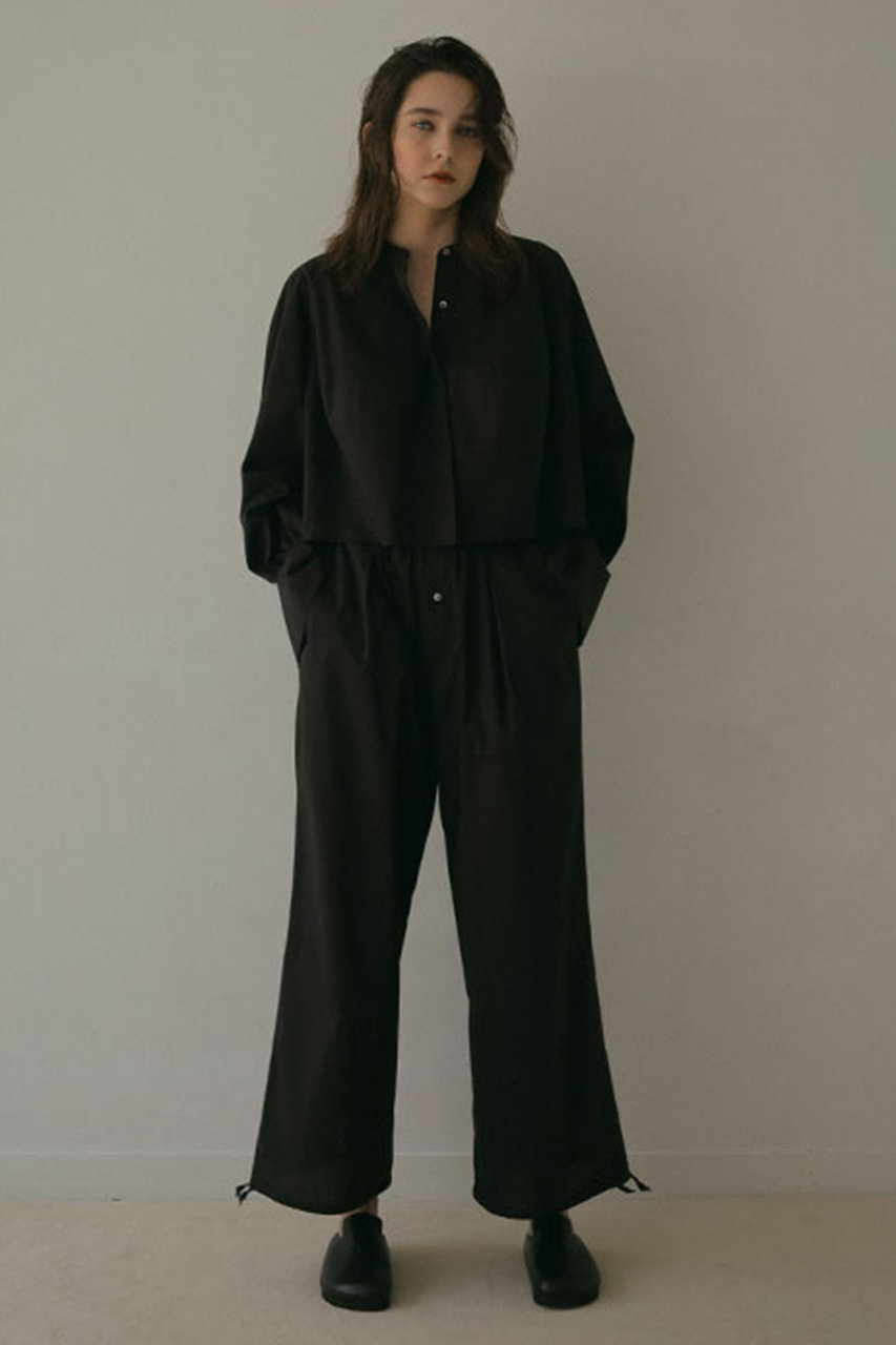 ETRE TOKYO(エトレトウキョウ)｜カーブスリーブバンドカラーシャツ