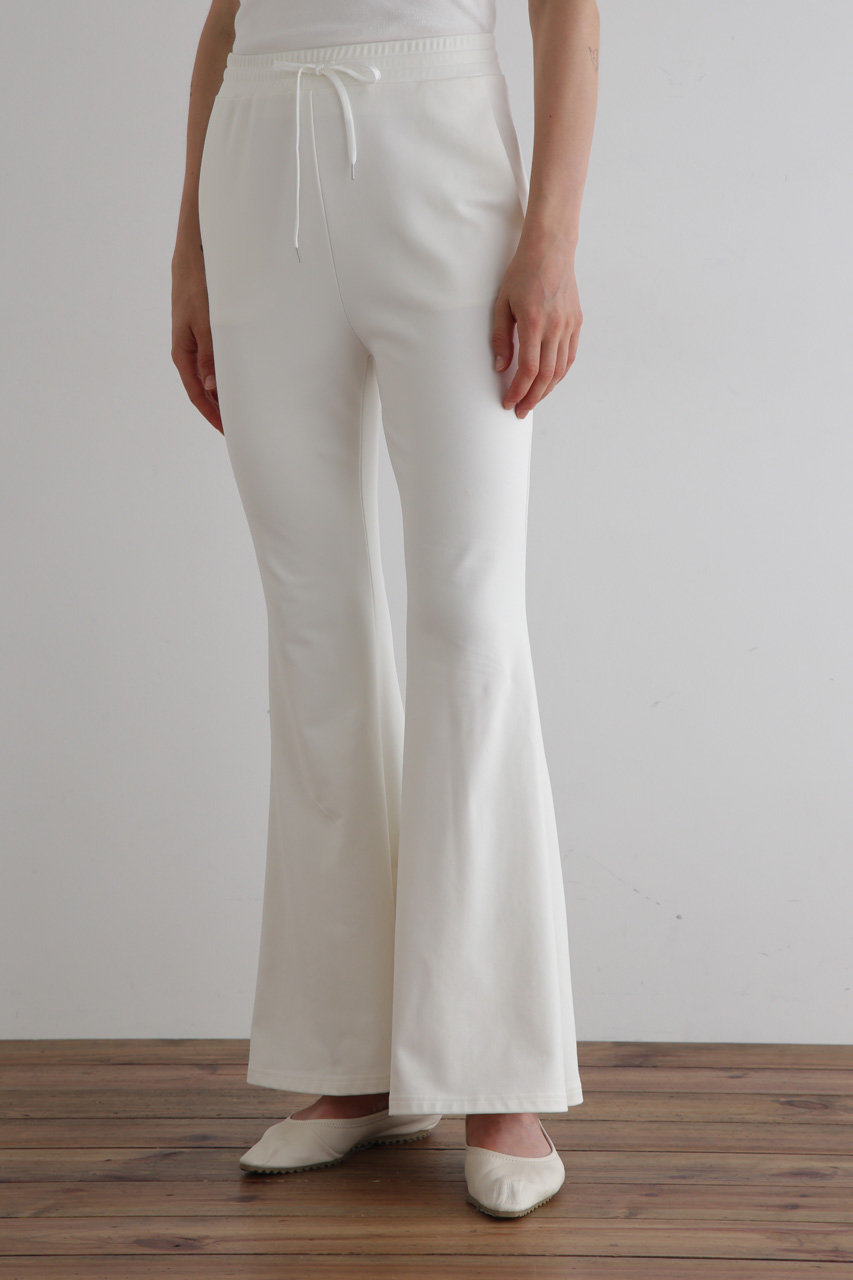 LE PHIL(ル フィル)｜ハイストレッチ裏起毛フレアパンツ/ホワイト の