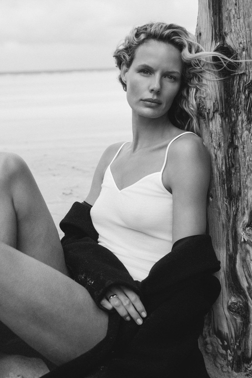 HANRO(ハンロ)｜COTTON SEAMLESS キャミソール/ホワイト の通販