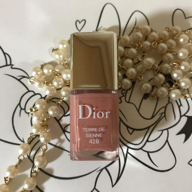 Christian Dior - 【雑誌掲載人気色】ディオール ネイル ヴェルニ 428