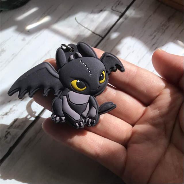 ヒックとドラゴン ラバーキーチェーンの通販 by Hanon's shop｜ラクマ