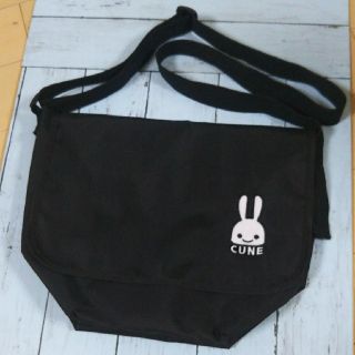 CUNE（メッセンジャーバッグ）のフリマアイテム一覧